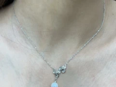 گردنبند آنیا