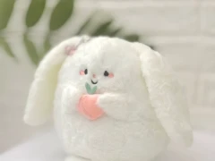 عروسک خرگوش*