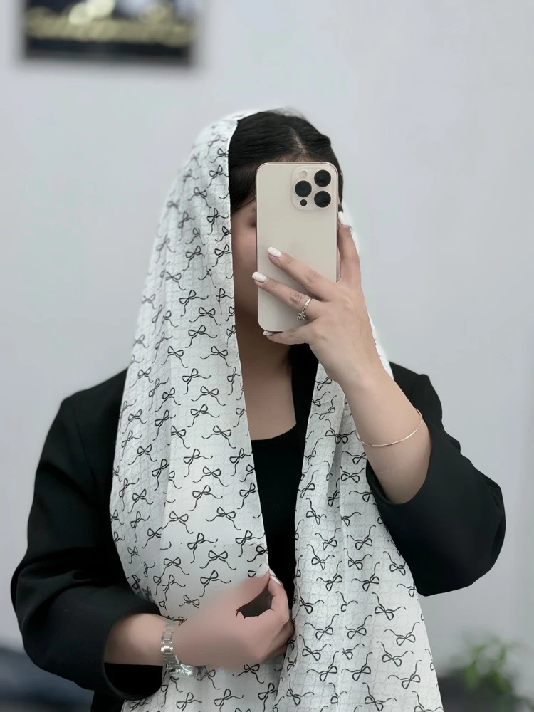 شال طیلا‌ M